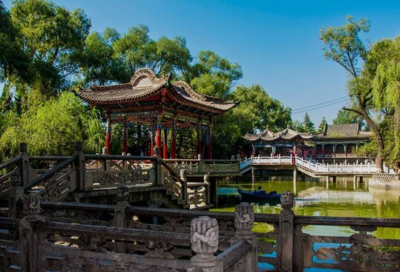 江南式古建园林“塞上明珠”之称的临夏红园